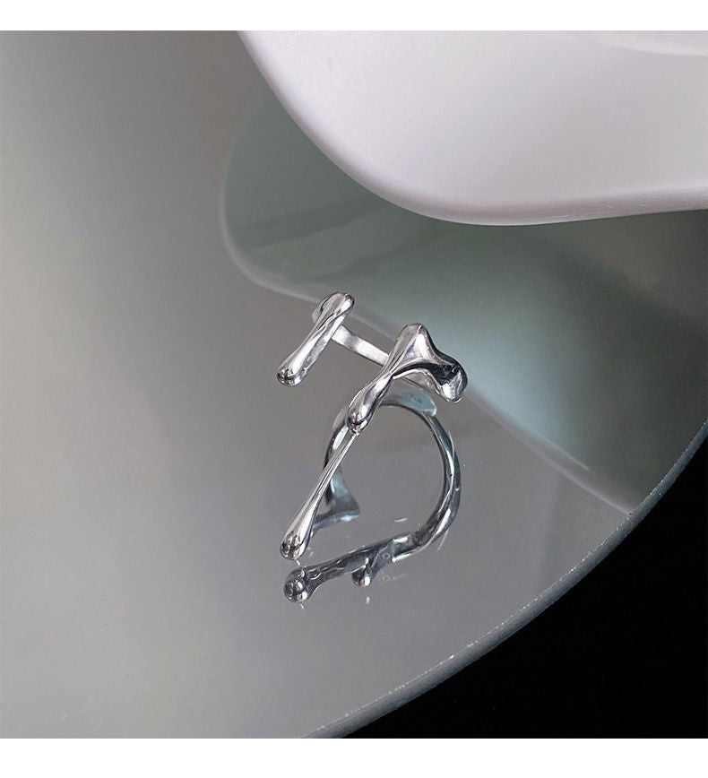 "Platinum Drops" Women's Index Finger Stylish Ring