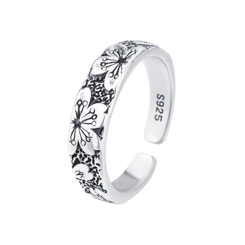 Carved 925 Sterling Silver adjustable Ring with Flower Motives