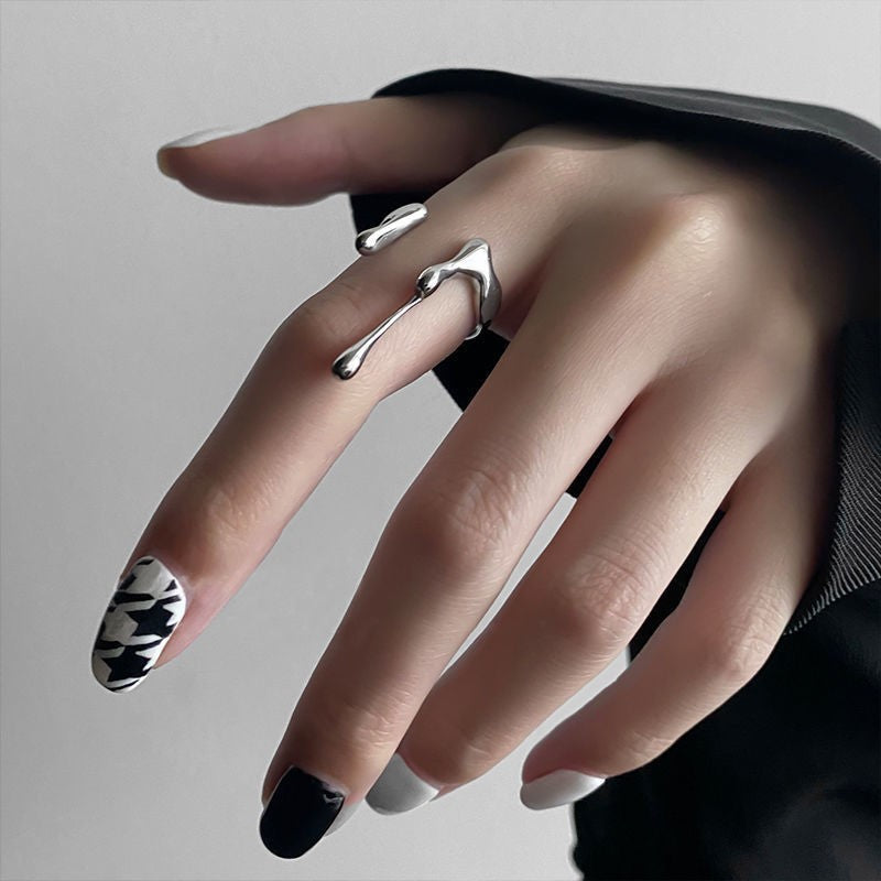"Platinum Drops" Women's Index Finger Stylish Ring